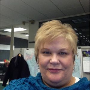 Meet your Posher, Suzanne